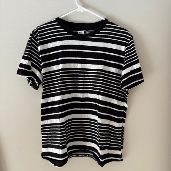 BDG | Striped Black & White Tee | Size Medium - Picture 1 of 2